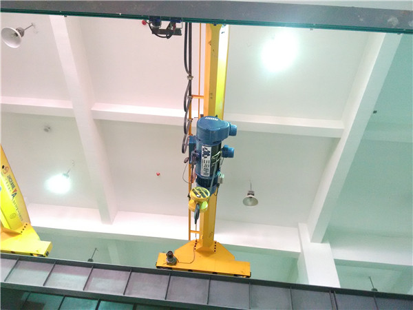 單梁起重機(jī)